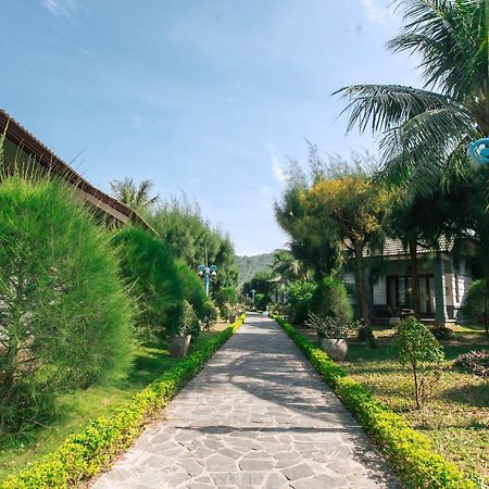 Bai Lu Resort Vinh Exteriör bild